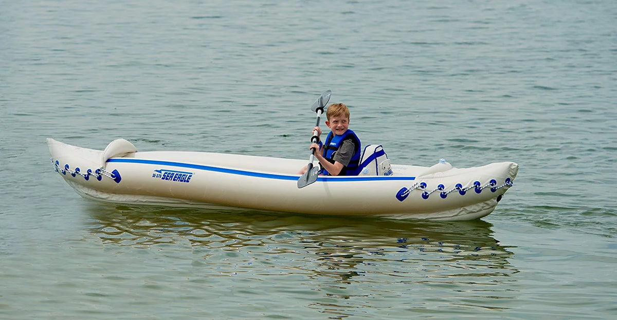 3 Person Inflatable Kayak Canoe with Paddles Y8077