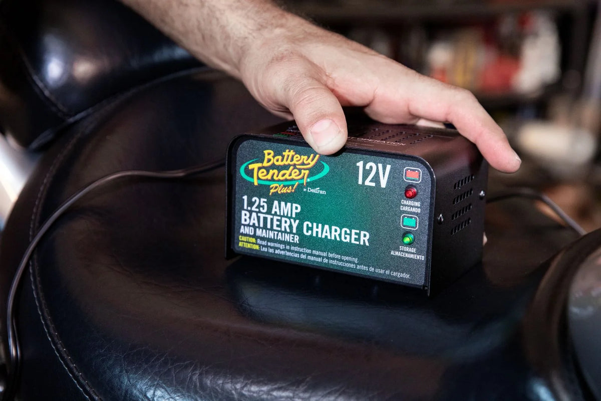 12V 1.25 AMP Battery Charger Z9919