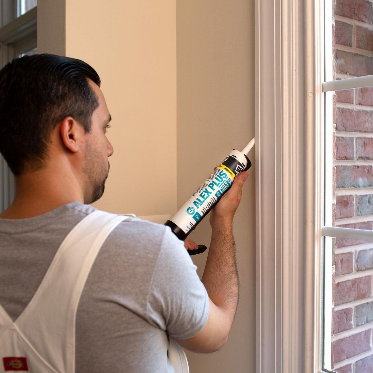 White Acrylic Latex Silicone Caulk B49540
