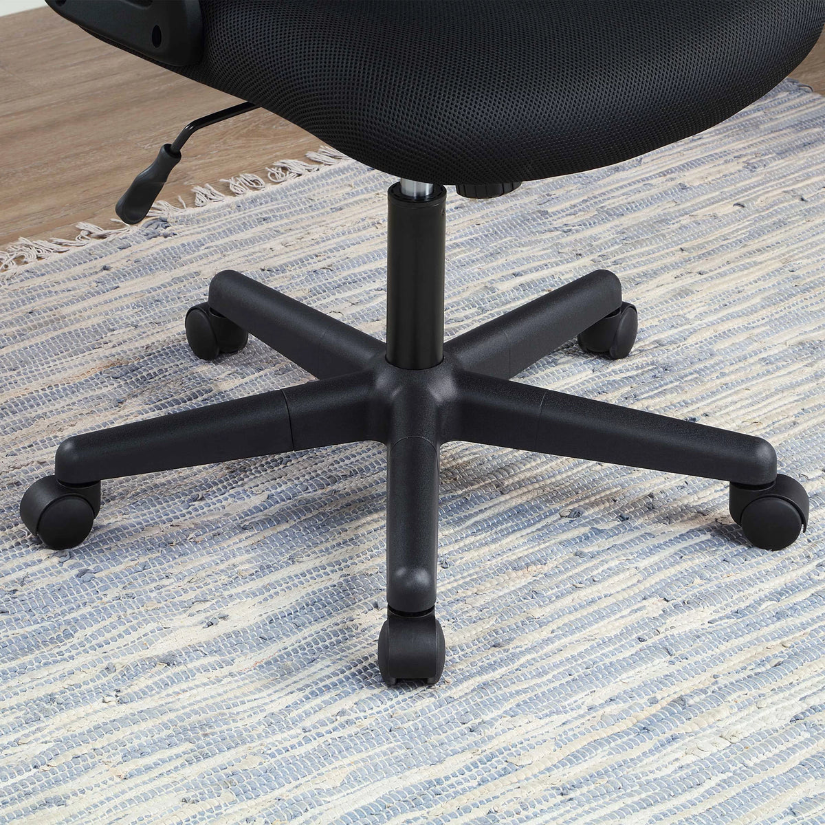 Black Fabric Ergonomic Office Chair with Adjustable Headrest M6578