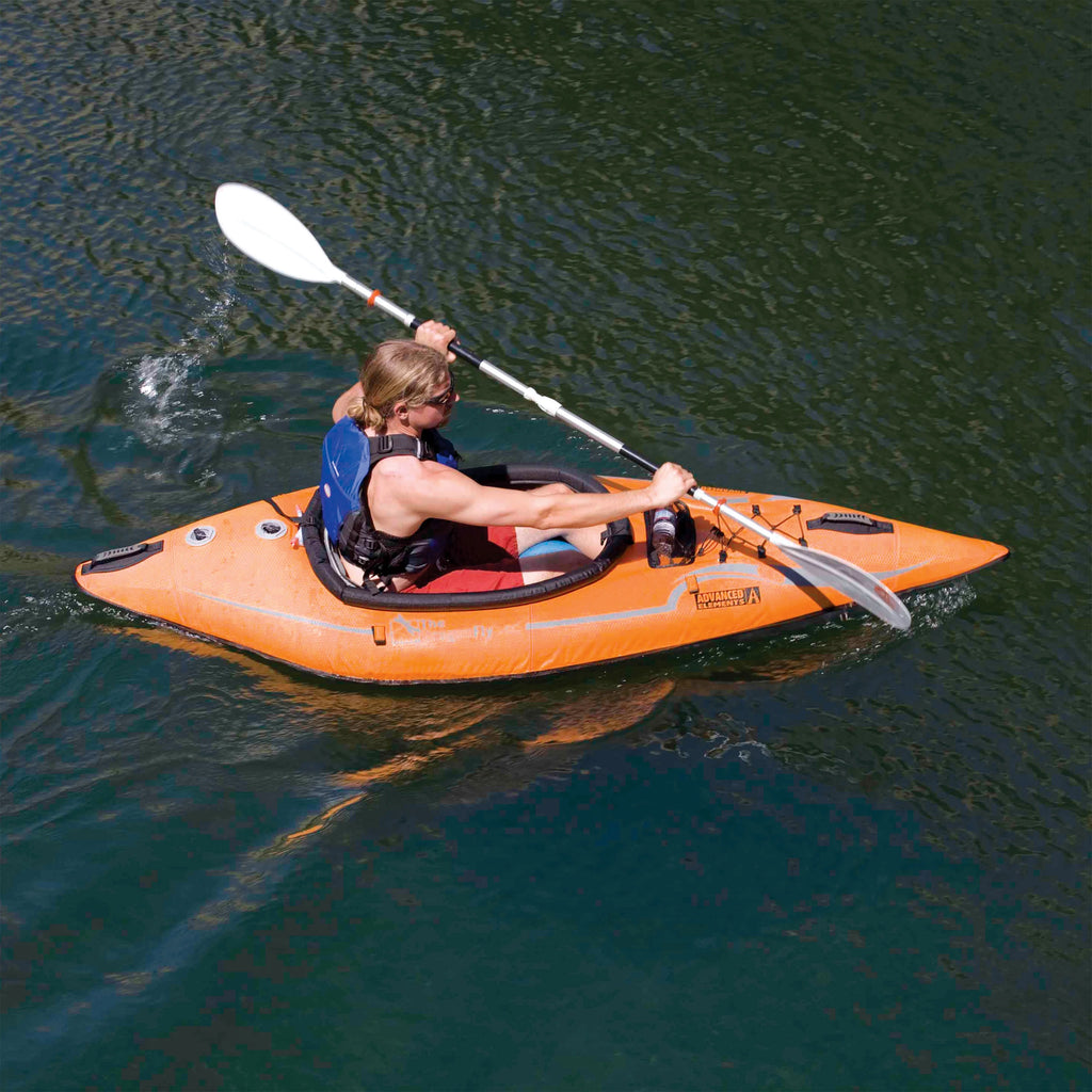 Kayak J2454