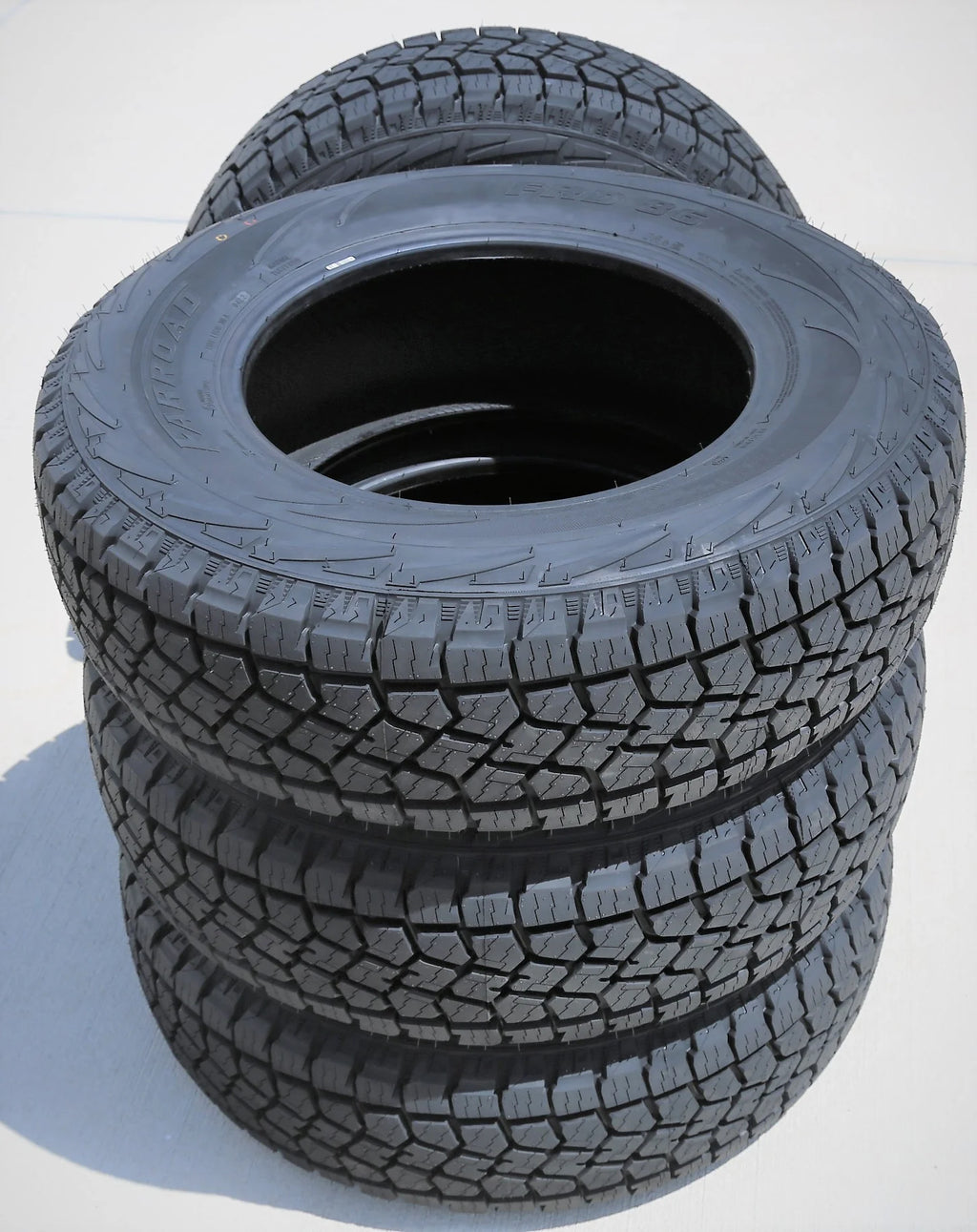 265/60R18 110H All Terrain Tire R401743