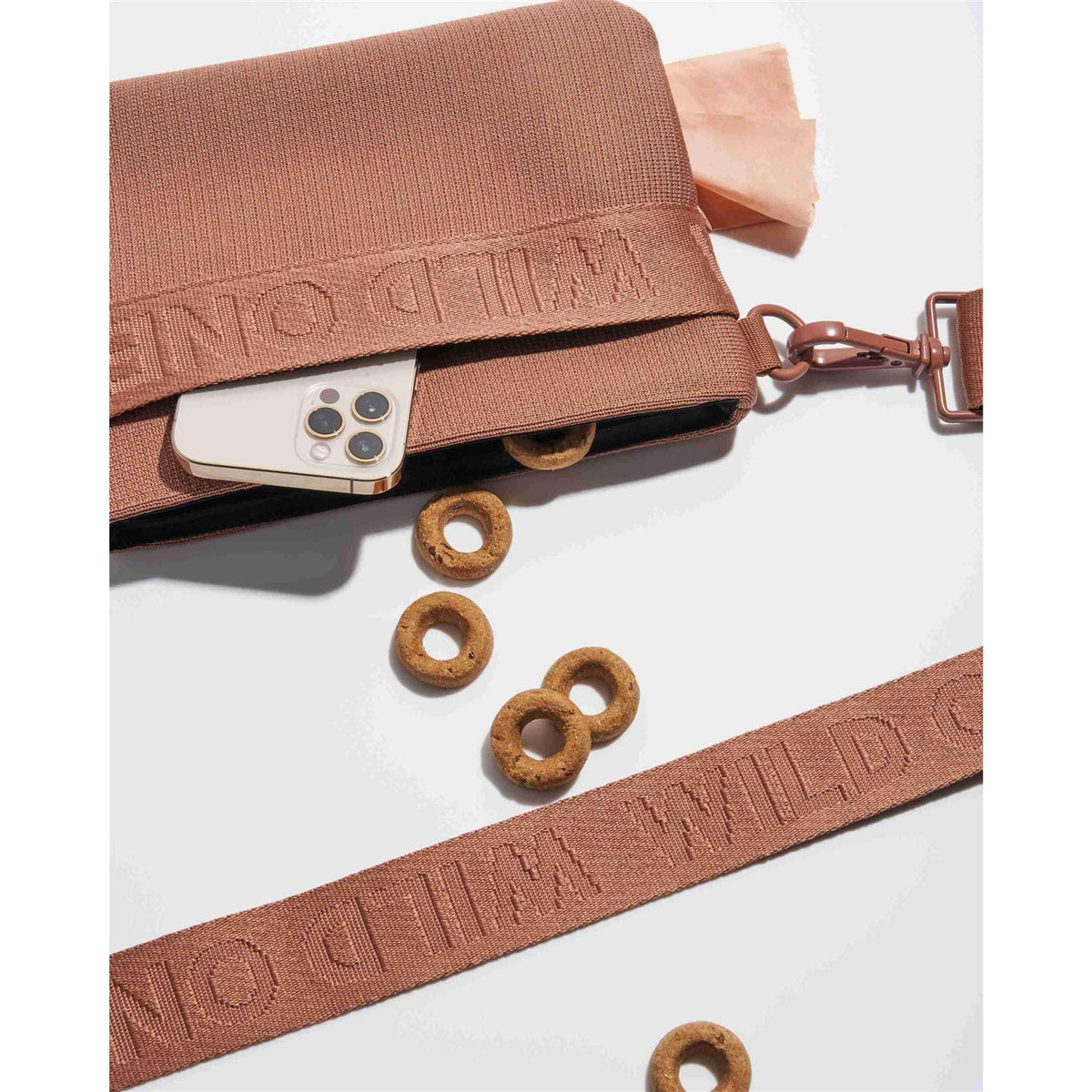 Treat Pouch Y725