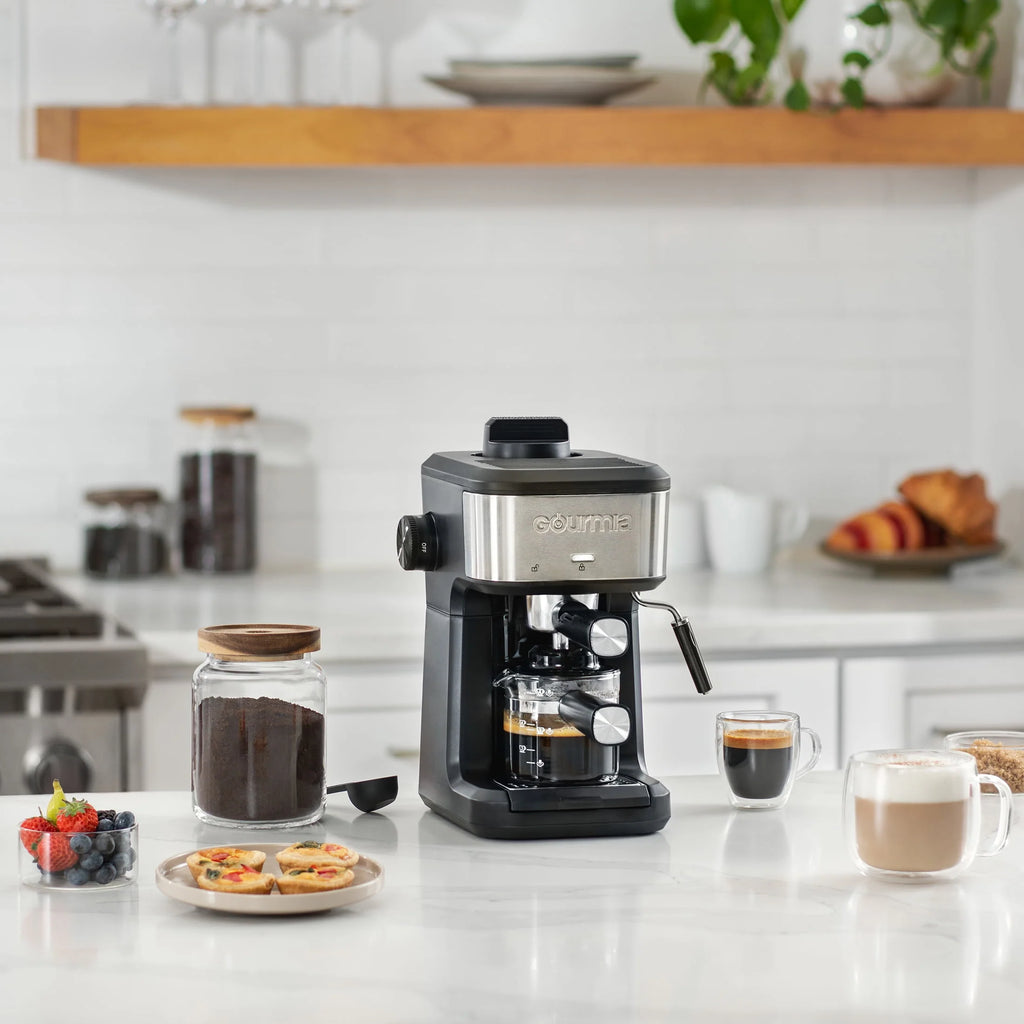 Steam Espresso, Cappuccino, and Latte Maker with Frothing Wand S37063